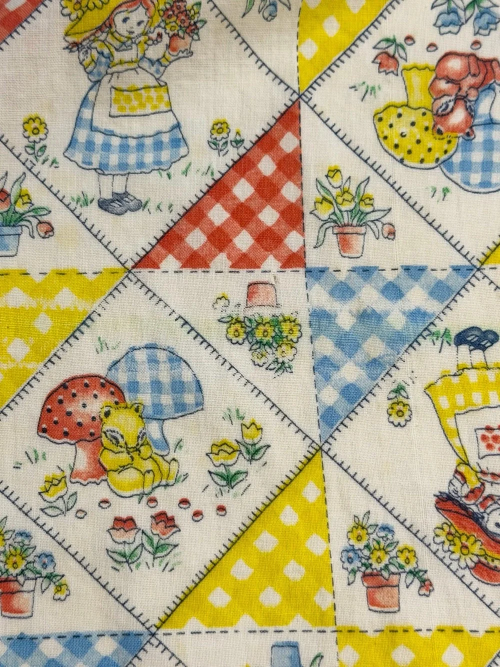VINTAGE 70s sunbonnet sue full apron kitchen bonnet girl mushroom parchwork